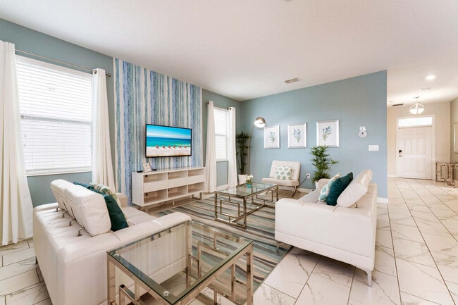 1520 Maidstone Ct in Four Corners, FL - Building Photo - Building Photo