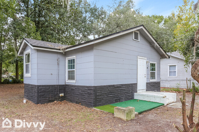 444 W 60th St in Jacksonville, FL - Building Photo - Building Photo