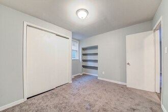 438 Kathleen St in Pittsburgh, PA - Building Photo - Building Photo