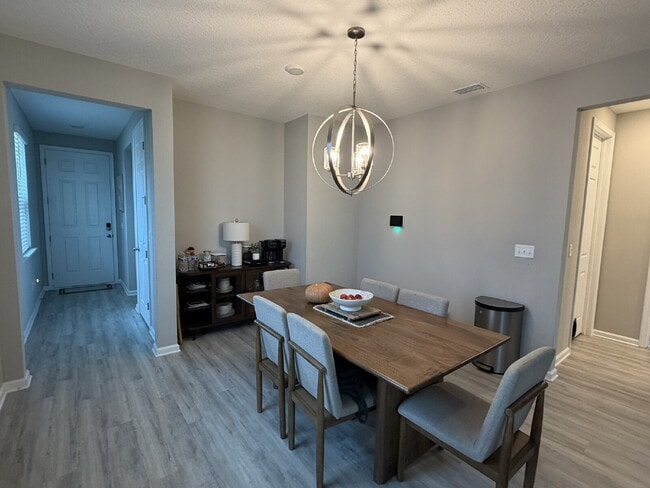 7095 Mahogany Run Dr in Jacksonville, FL - Building Photo - Building Photo