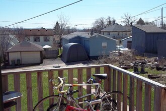 2814 Wellington St, Unit 2814 upper in Duluth, MN - Building Photo - Building Photo