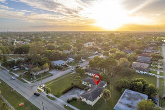 1371 NW 27th Ave in Fort Lauderdale, FL - Building Photo - Building Photo