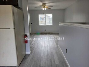 519 Taff Cir in Louisville, OH - Building Photo - Building Photo