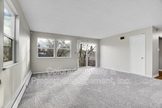 16432 E 13th Pl in Aurora, CO - Building Photo - Building Photo