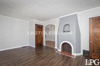 2517 Montebello Rd in Toledo, OH - Building Photo - Building Photo