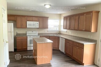 8422 Oak Dr in Charlotte, NC - Building Photo - Building Photo