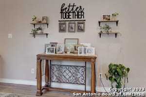 402 W Hermine Blvd in San Antonio, TX - Building Photo - Building Photo