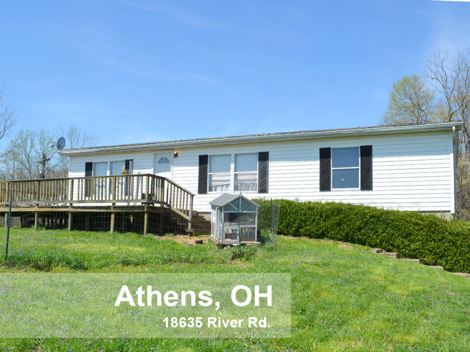 18635 River Rd in Athens, OH - Building Photo