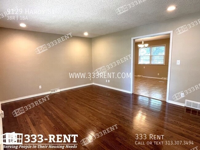 9129 Hardy St in Overland Park, KS - Building Photo - Building Photo