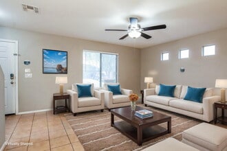 7225 S 37th Glen in Phoenix, AZ - Building Photo - Building Photo