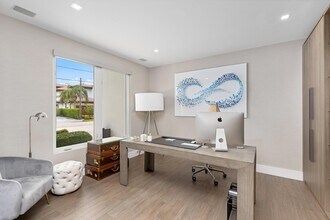 855 Coventry St in Boca Raton, FL - Building Photo - Building Photo