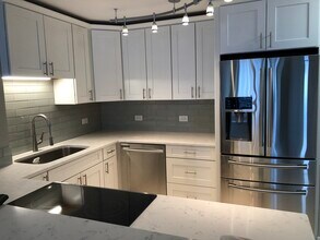 5601 N Sheridan Rd in Chicago, IL - Building Photo - Building Photo