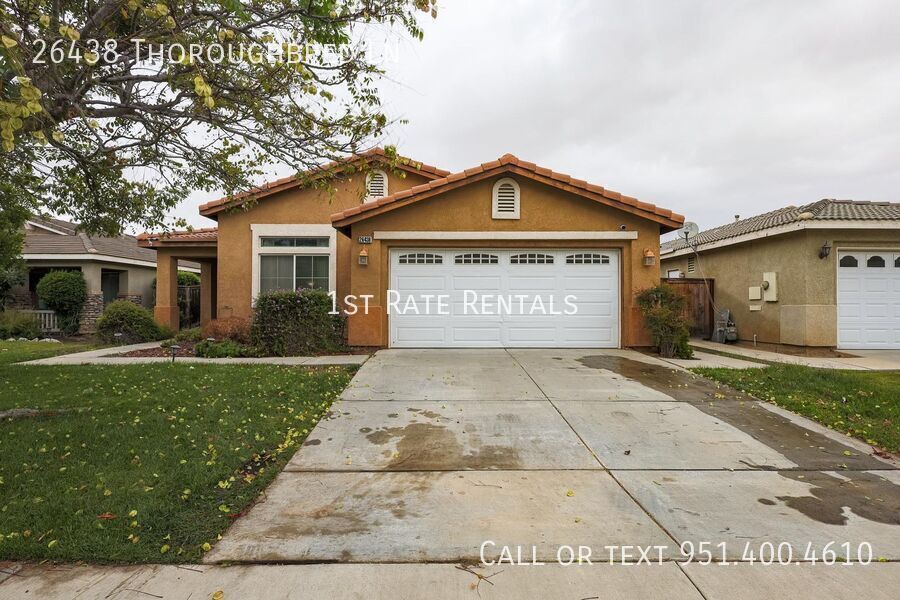 26438 Thoroughbred Ln in Moreno Valley, CA - Building Photo