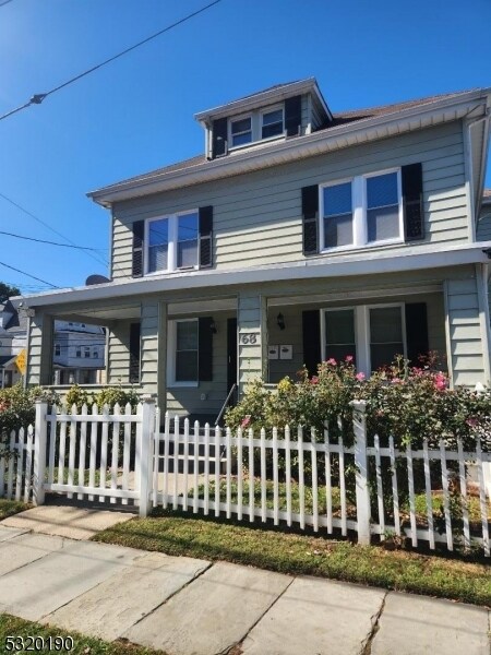 68 Thomas St in Bloomfield, NJ - Foto de edificio