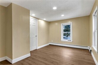 24 Whipple Ave in North Providence, RI - Building Photo - Building Photo