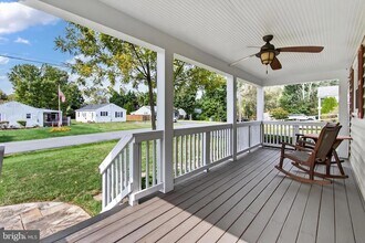 2951 Rosemary Ln in Falls Church, VA - Building Photo - Building Photo