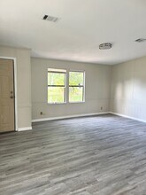 2376 Case Ln in North Fort Myers, FL - Building Photo - Building Photo