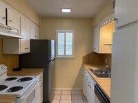 2744 Briarhurst Dr photo'