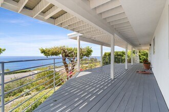 4986 Puesta Del Sol in Malibu, CA - Building Photo - Building Photo