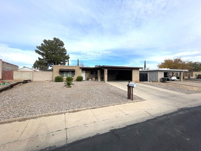 property at 4705 Pso Del Rico