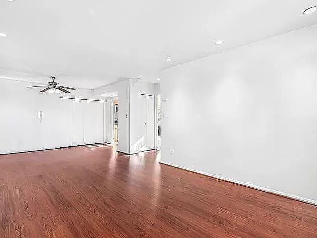 property at 1874 Pelham Pkwy S