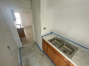 143 Plymouth St in Fitchburg, MA - Building Photo - Building Photo