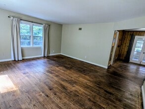 12 Dyches Dr in Savannah, GA - Building Photo - Building Photo