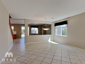 2728 La Porte Ct in Henderson, NV - Building Photo - Building Photo
