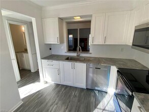 4740 Greenlaw Dr in Virginia Beach, VA - Building Photo - Building Photo