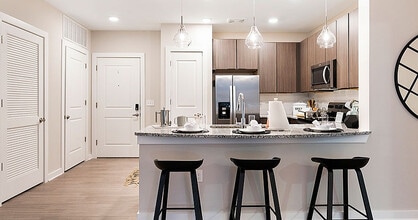 The Indy Apartments in Marietta, GA - Foto de edificio - Building Photo