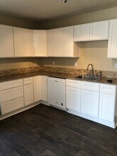 2127 NE 5th St-Unit -27 in Gresham, OR - Building Photo - Building Photo