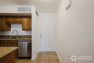 1044 E 400 S in Salt Lake City, UT - Building Photo - Building Photo