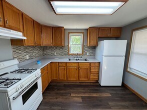 3312 3rd St in Moline, IL - Building Photo - Building Photo