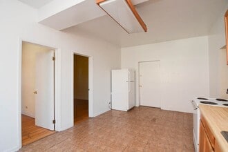 3145 W Medill Ave in Chicago, IL - Building Photo - Building Photo