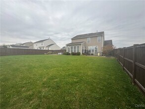 5215 Harriet Fisher Dr in Clay, NY - Building Photo - Building Photo