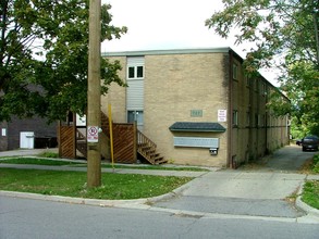 727 E Kingsley St in Ann Arbor, MI - Foto de edificio - Building Photo