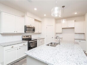 4899 Mountain Rose Walk in Buford, GA - Building Photo - Building Photo