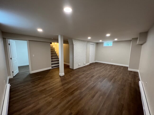 296 Oak St in Shrewsbury, MA - Building Photo - Building Photo