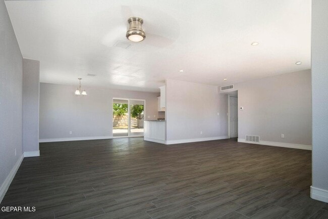5837 Marlin Dr in El Paso, TX - Building Photo - Building Photo