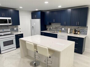 22615 SW 66th Ave in Boca Raton, FL - Building Photo - Building Photo