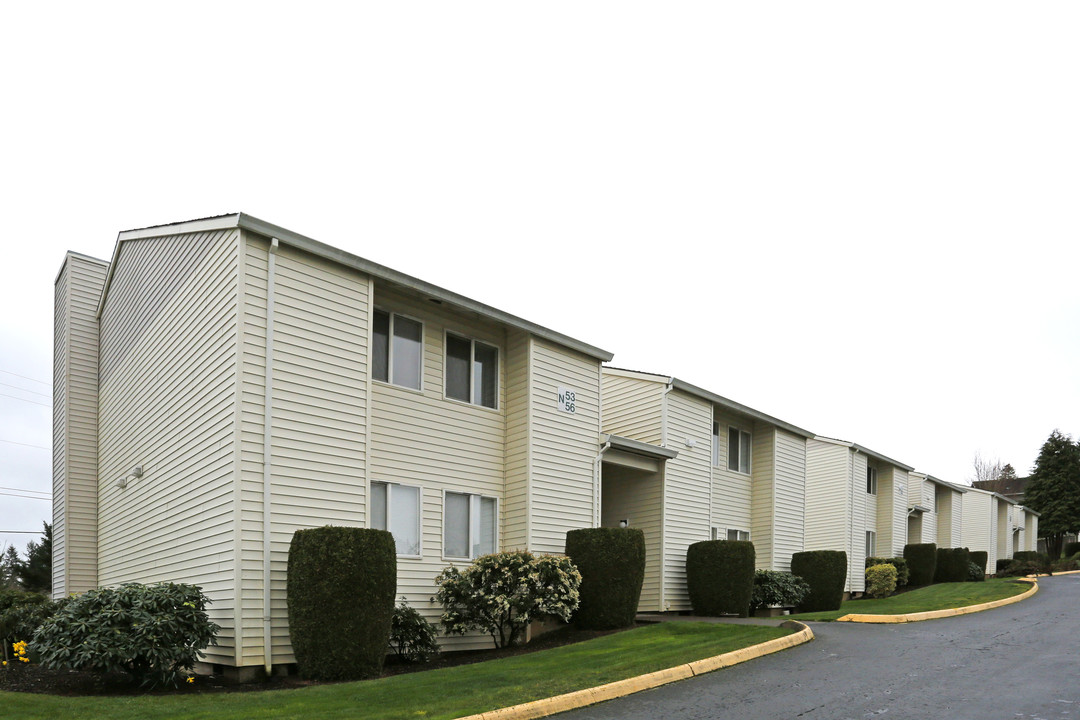 Township Sherwood in Sherwood, OR - Building Photo