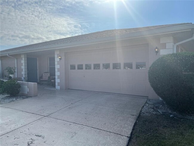 114 Wintersong Ln in Sun City Center, FL - Building Photo - Building Photo