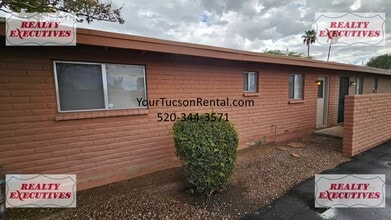 3031 E Blacklidge Dr in Tucson, AZ - Building Photo - Building Photo