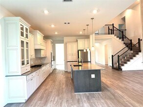 1215 Tallow Park Ln in Pinehurst, TX - Building Photo - Building Photo