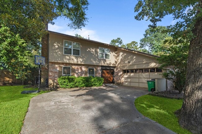 property at 2147 Lone Rock Dr