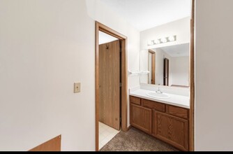 281 Richards Cir in Delaware, OH - Building Photo - Building Photo
