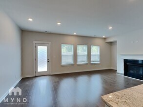 3707 Gardenwick Rd in Powder Springs, GA - Building Photo - Building Photo