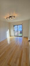 3234 Mousseau Rue in Montréal, QC - Building Photo - Building Photo