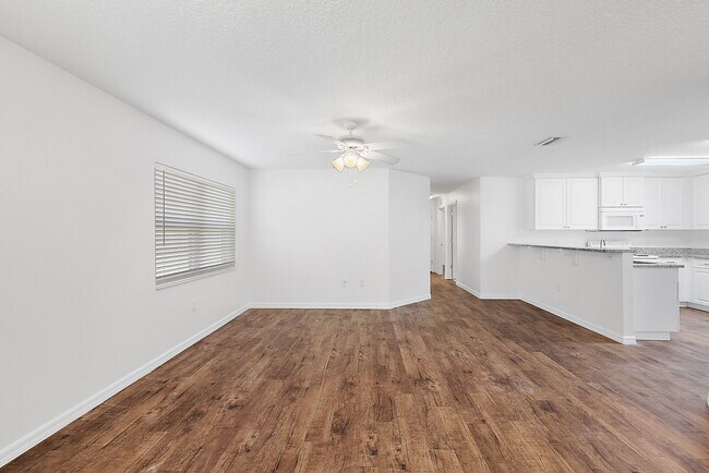 1401 Wood Duck Ln in Fruitland Park, FL - Building Photo - Building Photo