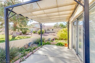 5429 Painted Mirage Rd in Las Vegas, NV - Building Photo - Building Photo